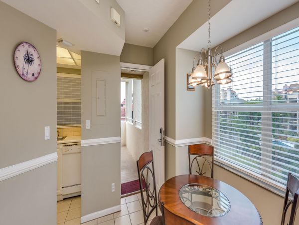 Marco Island Vacation Condo Two Bedroom Walk to Beach