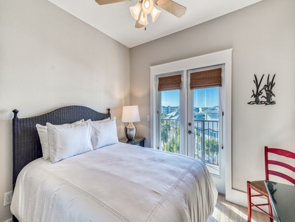 Seacrest Beach Tastefully Decorated Four Bedroom Vacation Condo