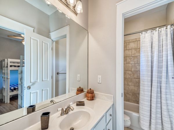 Seacrest Beach Tastefully Decorated Four Bedroom Vacation Condo