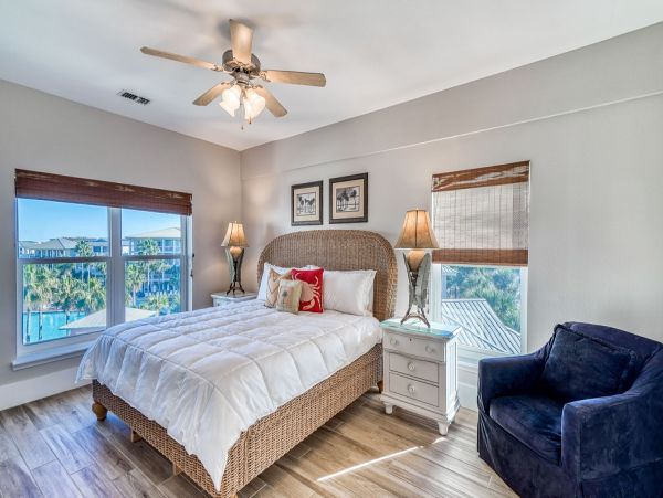 Seacrest Beach Tastefully Decorated Four Bedroom Vacation Condo