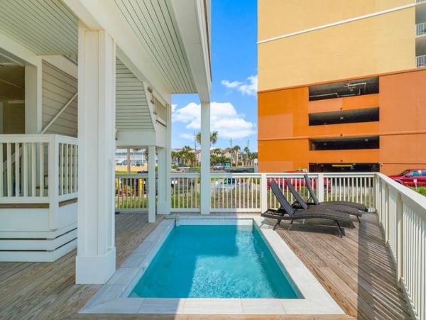 Panama City Beach Gulf Front Five Bedroom Estate with Private Pool
