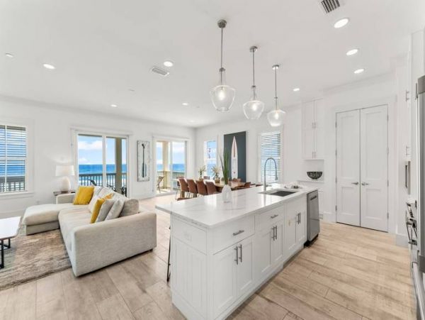 Panama City Beach Gulf Front Five Bedroom Estate with Private Pool