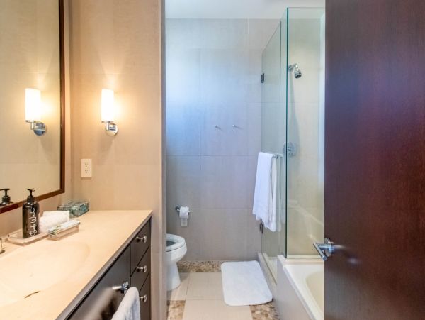 Cayman Luxury Villa World Class Amenities Views!