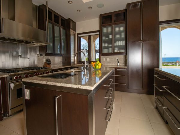 Cayman Luxury Villa World Class Amenities Views!