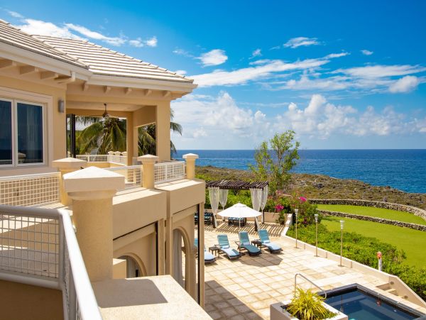 Cayman Luxury Villa World Class Amenities Views!