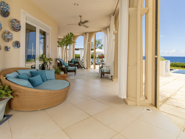 Cayman Luxury Villa World Class Amenities Views!