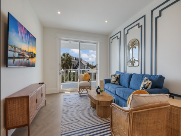 Holmes Beach Vacation Home Four Bedroom Walk to Beach