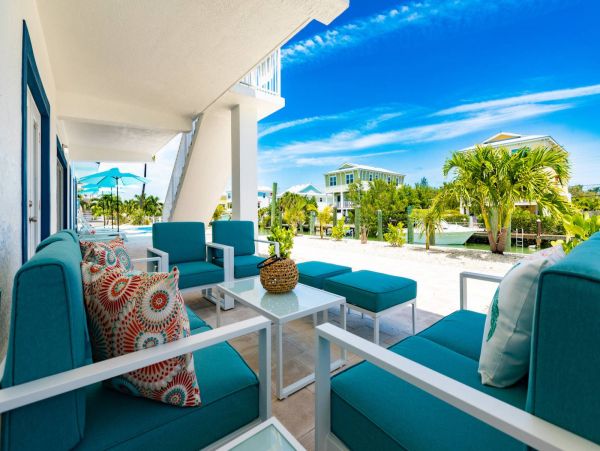 Marathon Secluded Six Bedroom Vacation Rental
