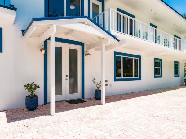 Marathon Secluded Six Bedroom Vacation Rental