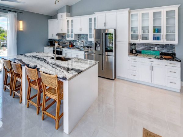 Marathon Secluded Six Bedroom Vacation Rental