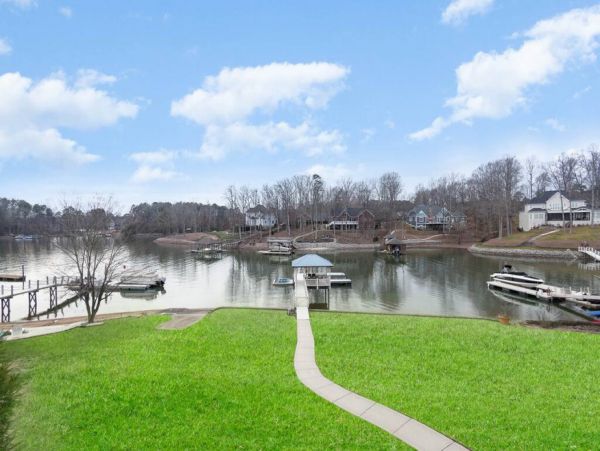 Lake Norman Best Luxury Vacation Home Lake Views