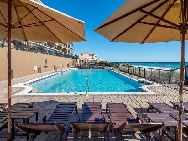 Beachfront Destin Condo Rental - Luxury Gulf-Front Vacation Rental with Pool