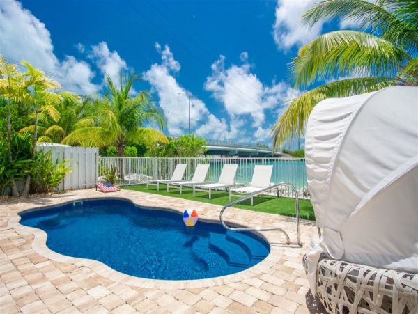 Marathon Gulf Front Vacation Home with Pool & Boat Dock