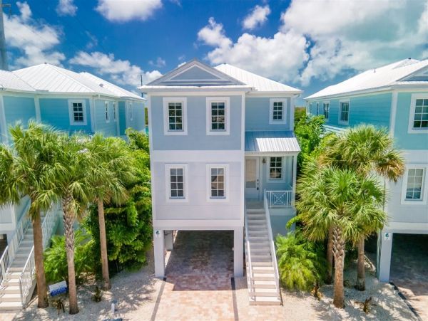 Marathon Gulf Front Vacation Home with Pool & Boat Dock