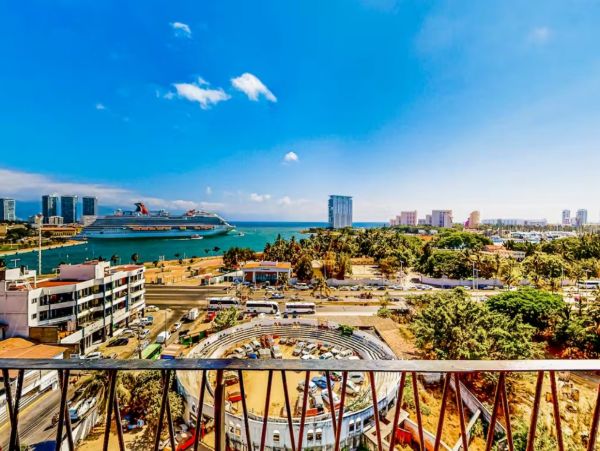 Stunning Ocean View One Bedroom Condo in Puerto Vallarta