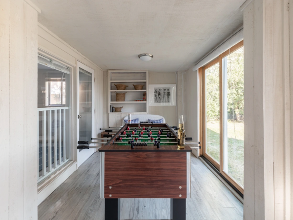 Beautiful & Cozy Vacation Home Right on the Beach in Hilton Head