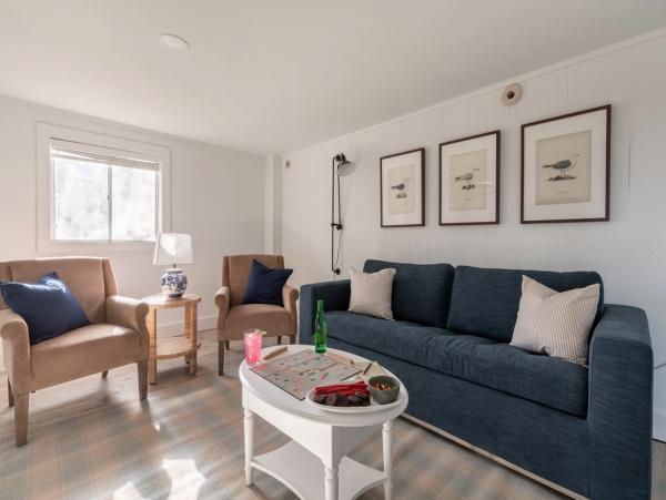 Beautiful & Cozy Vacation Home Right on the Beach in Hilton Head