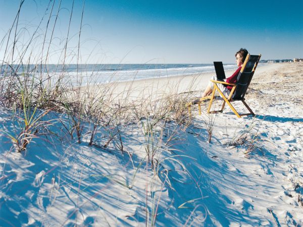 Beautiful & Cozy Vacation Home Right on the Beach in Hilton Head