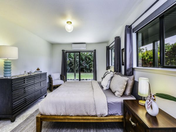 Serene Island Escape with Ocean Views in Princeville