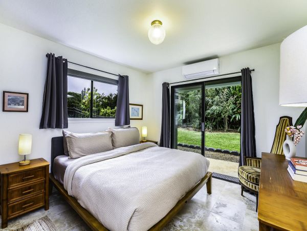Serene Island Escape with Ocean Views in Princeville