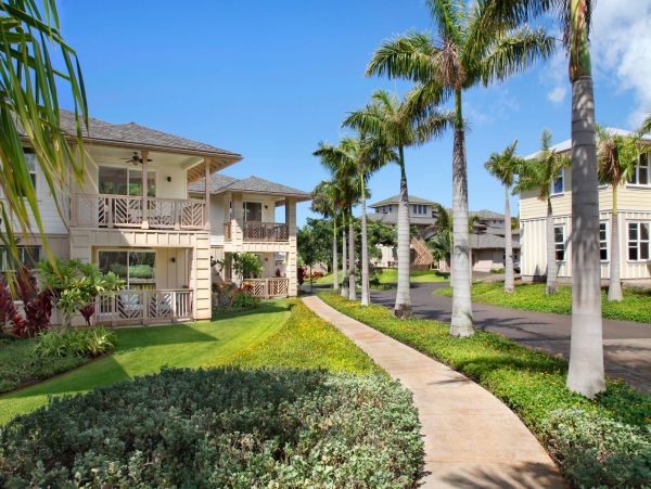 Koloa Vacation Condo Three Bedroom Walk to Beach