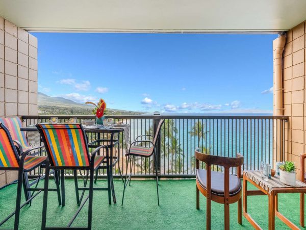 Luxury Top Floor Condo Two Bedrooms Amazing Ocean Views