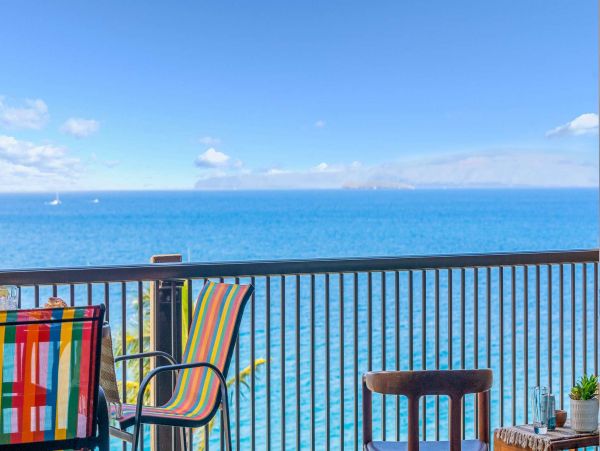 Luxury Top Floor Condo Two Bedrooms Amazing Ocean Views