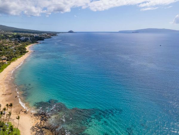 Luxury Top Floor Condo Two Bedrooms Amazing Ocean Views