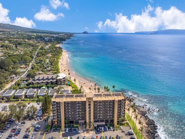 Luxury Top Floor Condo Two Bedrooms Amazing Ocean Views