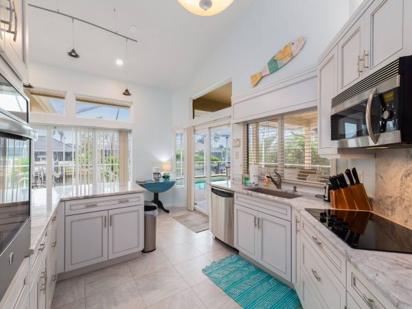 Waterfront 3 Bedroom Home in Marco Island