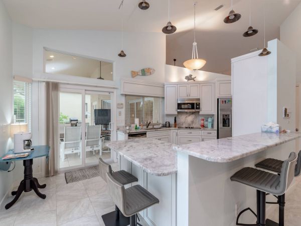 Waterfront 3 Bedroom Home in Marco Island