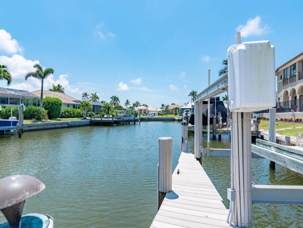 Waterfront 3 Bedroom Home in Marco Island