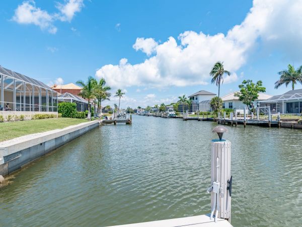 Waterfront 3 Bedroom Home in Marco Island