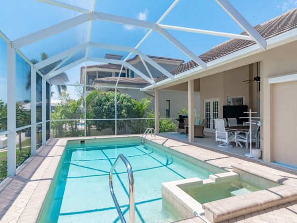 Waterfront 3 Bedroom Home in Marco Island