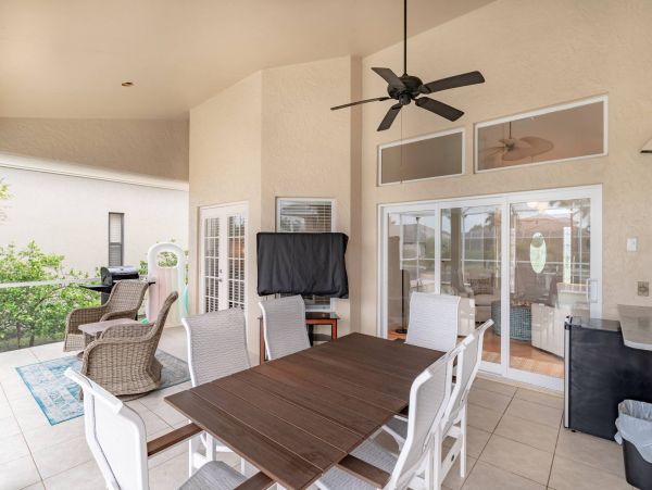 Waterfront 3 Bedroom Home in Marco Island