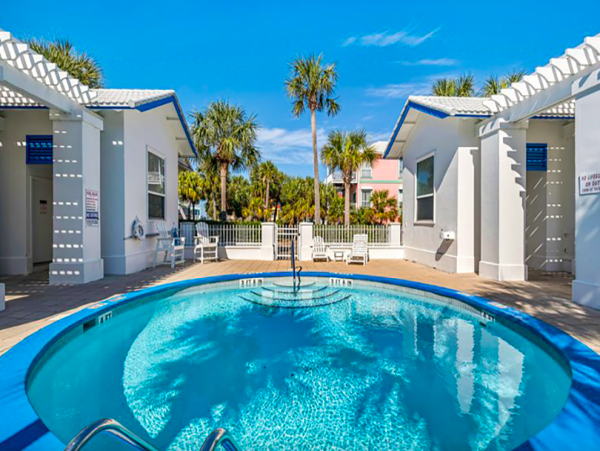 Four bedroom House walk to beach