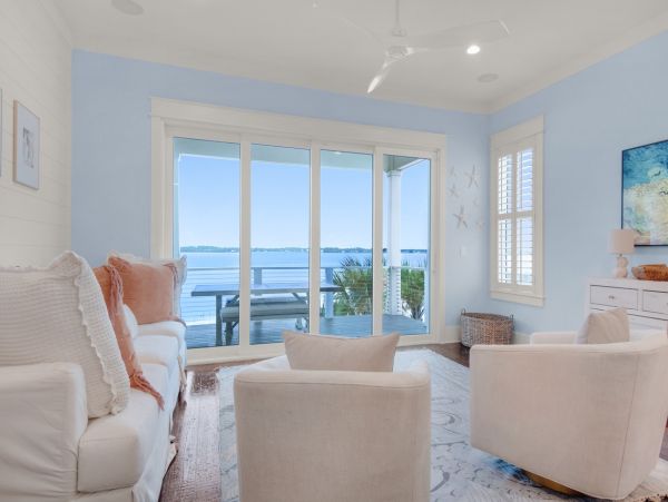 Navarre Vacation Home Five Bedroom