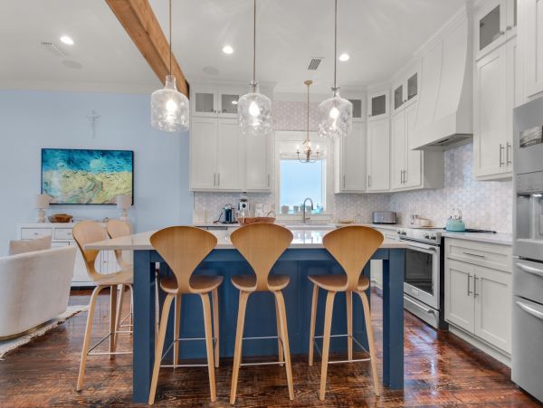 Navarre Vacation Home Five Bedroom