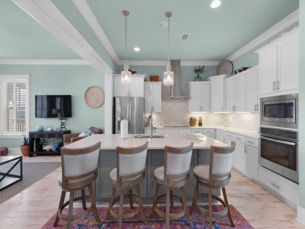 Navarre Beach Vacation Home Five Bedroom Walk to Beach