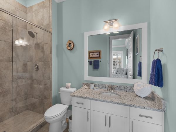 Navarre Beach Vacation Home Five Bedroom Walk to Beach