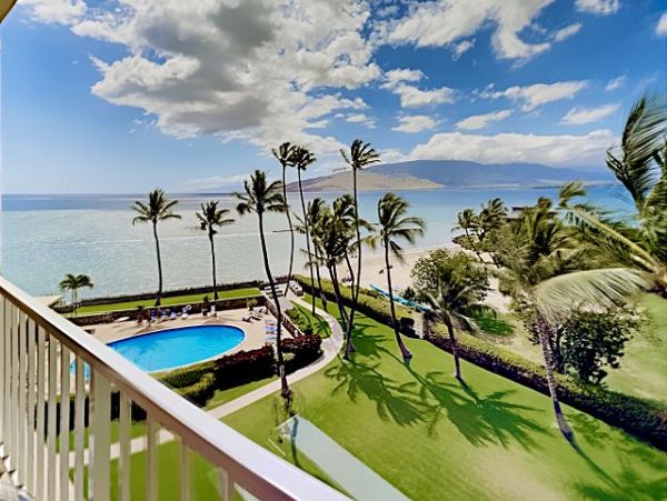 Oceanfront Kihei Vacation Condo Two Bedroom