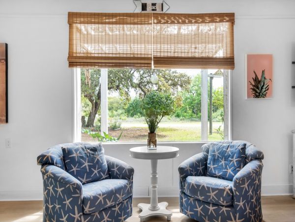 Navarre Beach Home with 5 Bedrooms