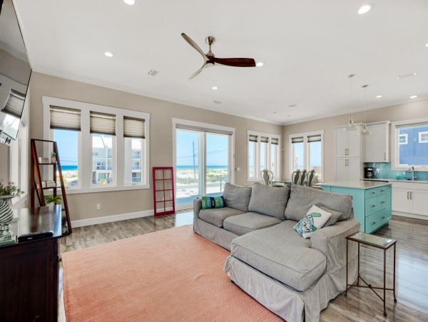 3 Bedroom Vacation Home in Navarre Beach Sleeps 12