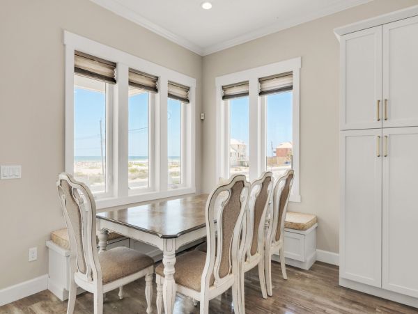 3 Bedroom Vacation Home in Navarre Beach Sleeps 12