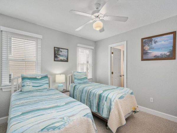 Oceanfront Kill Devil Hills Vacation Home Fourteen Bedroom