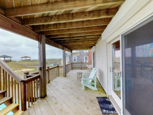 Oceanfront Kill Devil Hills Vacation Home Fourteen Bedroom