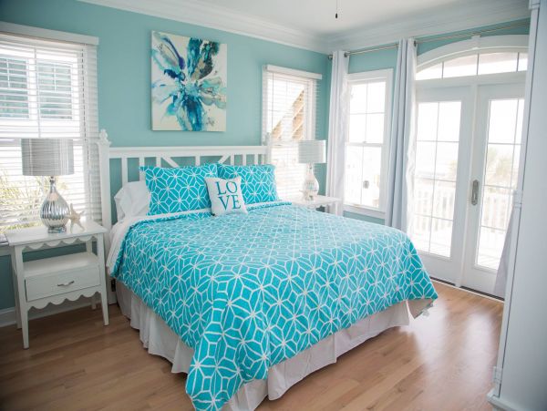 Oceanfront Vacation Home with 10 Bedrooms & Amazing Views