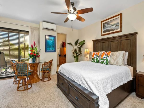 Upscale  Two Bedroom Vacation Rental in Wailea