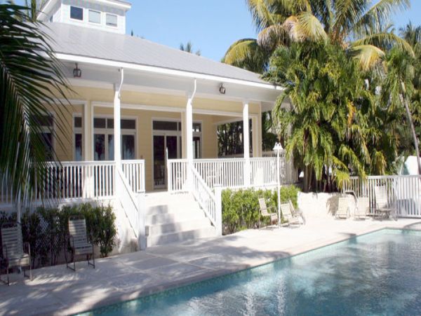 Beachfront Florida Keys Vacation Estate