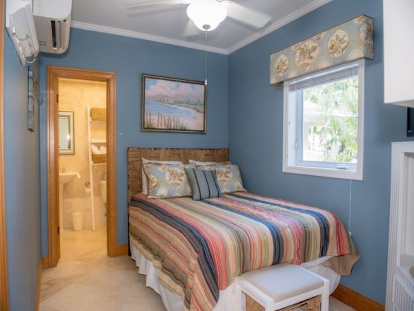 Beachfront Florida Keys Vacation Estate